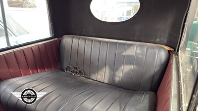 Lot 330 - 1926 SINGER