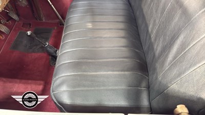 Lot 330 - 1926 SINGER