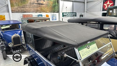 Lot 330 - 1926 SINGER