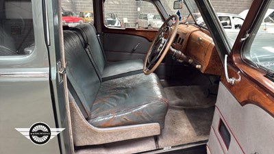 Lot 224 - 1952 AUSTIN