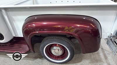 Lot 236 - 1955 FORD