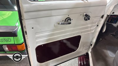 Lot 236 - 1955 FORD