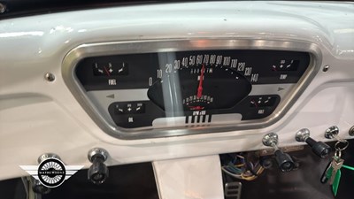 Lot 236 - 1955 FORD