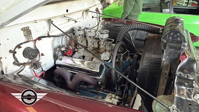 Lot 236 - 1955 FORD