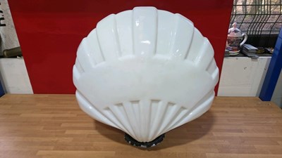 Lot 335 - LARGE SHELL PETROL PUMP GLASS GLOBE