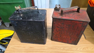 Lot 17 - 2 X 2 GALLON PETROL CANS