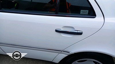 Lot 744 - 1996 MERCEDES C220 ELEGANCE DIESEL