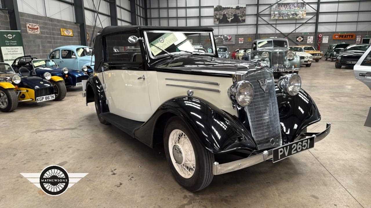 Lot 776 - 1935 VAUXHALL