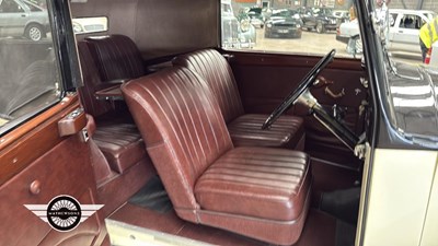 Lot 776 - 1935 VAUXHALL