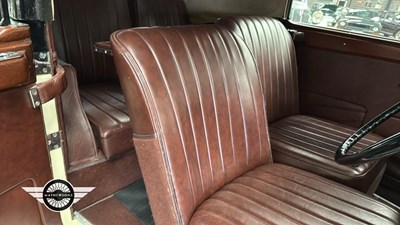 Lot 776 - 1935 VAUXHALL