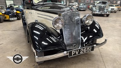 Lot 776 - 1935 VAUXHALL