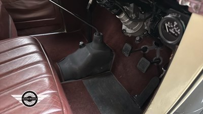 Lot 776 - 1935 VAUXHALL