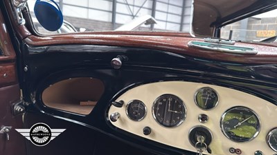 Lot 776 - 1935 VAUXHALL