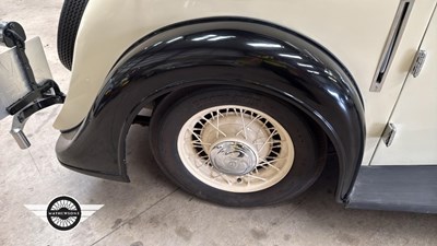 Lot 776 - 1935 VAUXHALL