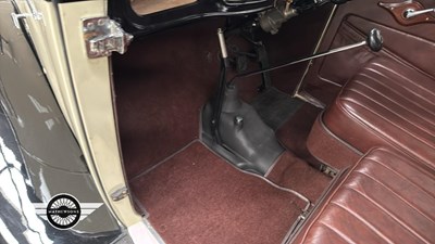 Lot 776 - 1935 VAUXHALL