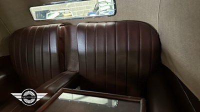 Lot 776 - 1935 VAUXHALL