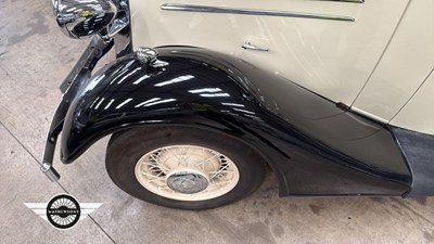 Lot 776 - 1935 VAUXHALL