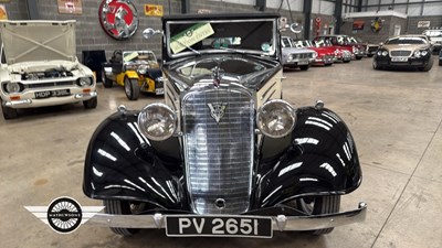 Lot 776 - 1935 VAUXHALL