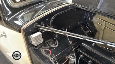 Lot 776 - 1935 VAUXHALL