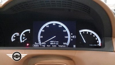 Lot 432 - 2009 MERCEDES CL 500 AUTO