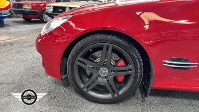 Lot 682 - 2010 MERCEDES SLK 350 AUTO