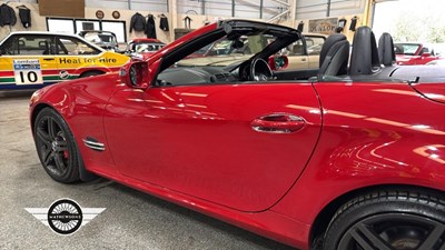 Lot 682 - 2010 MERCEDES SLK 350 AUTO