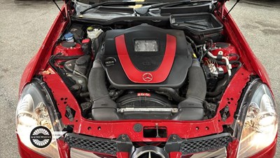 Lot 682 - 2010 MERCEDES SLK 350 AUTO
