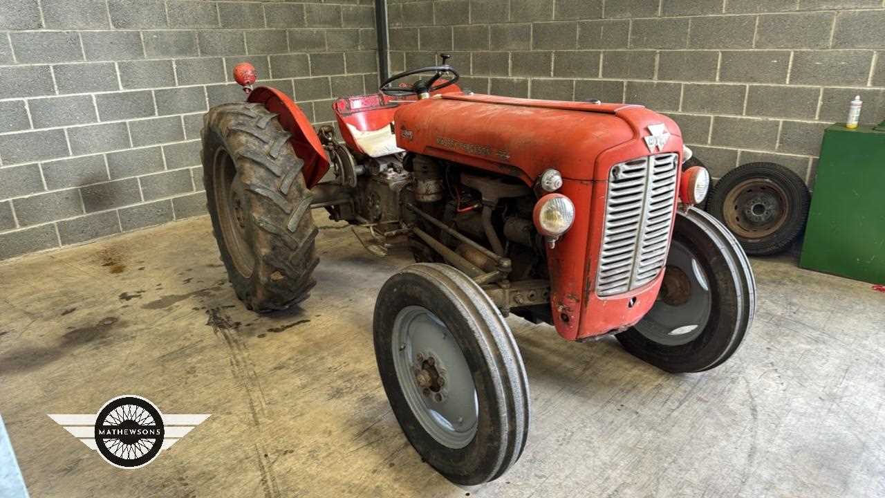 Lot 840 - 1961 FERGUSON 835