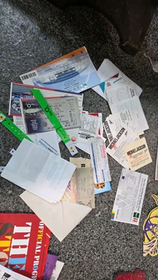 Lot 195 - BUNDLE OF CONCERT PROGRAMMES & TICKETS