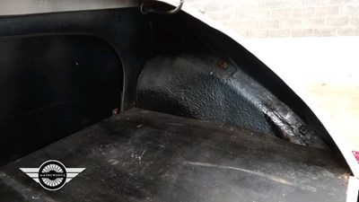 Lot 196 - 1960 MORRIS MINOR