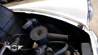 Lot 196 - 1960 MORRIS MINOR