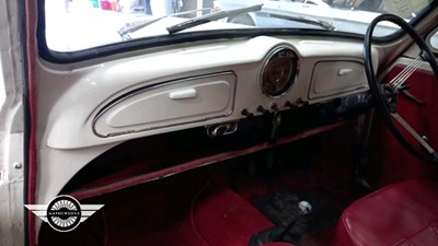 Lot 196 - 1960 MORRIS MINOR