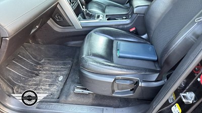 Lot 548 - 2016 LAND ROVER DISCOVERY SPORT SE