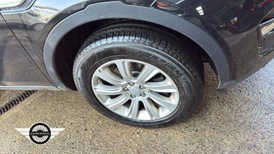 Lot 548 - 2016 LAND ROVER DISCOVERY SPORT SE
