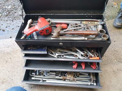 Lot 273 - BLACK TOOL BOX WITH ASSORTED TOOLS