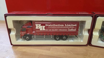 Lot 403 - SELECTION OF DIE CAST MODEL TRUCKS