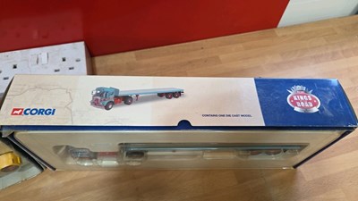 Lot 423 - SELECTION OF DIE CAST MODEL TRUCKS