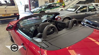 Lot 440 - 1997 MERCEDES SLK 230 KOMPRESSOR AUTO