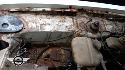 Lot 424 - 1985 FORD CAPRI INJECTION