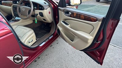 Lot 338 - 2007 JAGUAR XJ SOVEREIGN V6 TDI