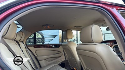 Lot 338 - 2007 JAGUAR XJ SOVEREIGN V6 TDI
