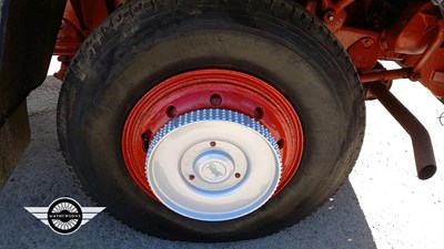 Lot 406 - 1964 LEYLAND COMET