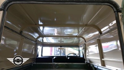 Lot 886 - 1979 LAND ROVER 109" - 4 CYL