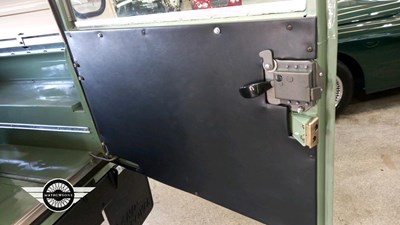 Lot 886 - 1979 LAND ROVER 109" - 4 CYL