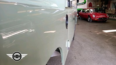 Lot 886 - 1979 LAND ROVER 109" - 4 CYL