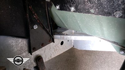 Lot 886 - 1979 LAND ROVER 109" - 4 CYL