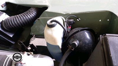 Lot 886 - 1979 LAND ROVER 109" - 4 CYL