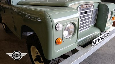 Lot 886 - 1979 LAND ROVER 109" - 4 CYL