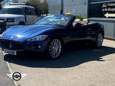 Lot 658 - 2010 MASERATI GRANCABRIO AUTO