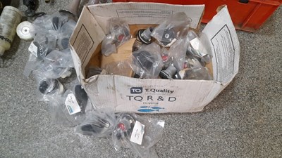 Lot 409 - 5 BOXES OF AUTO JUMBLE PARTS - ALL PROCEEDS TO CHARITY